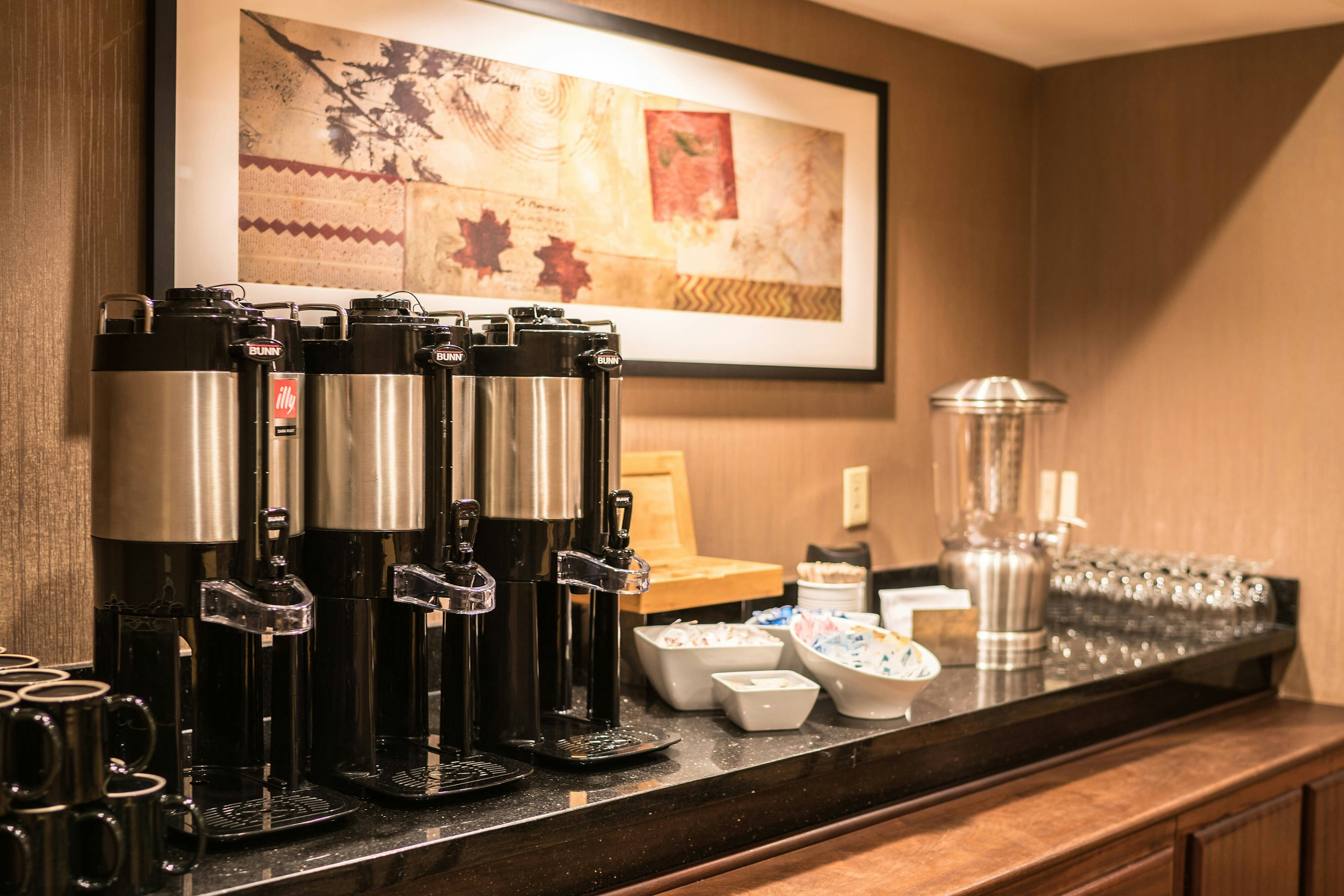 Courtyard by Marriott Seattle Bellevue/Downtown 12/38