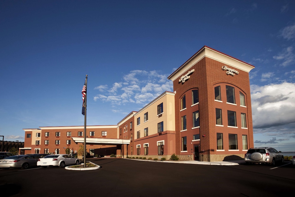 Hampton Inn Marquette/Waterfront 1/46