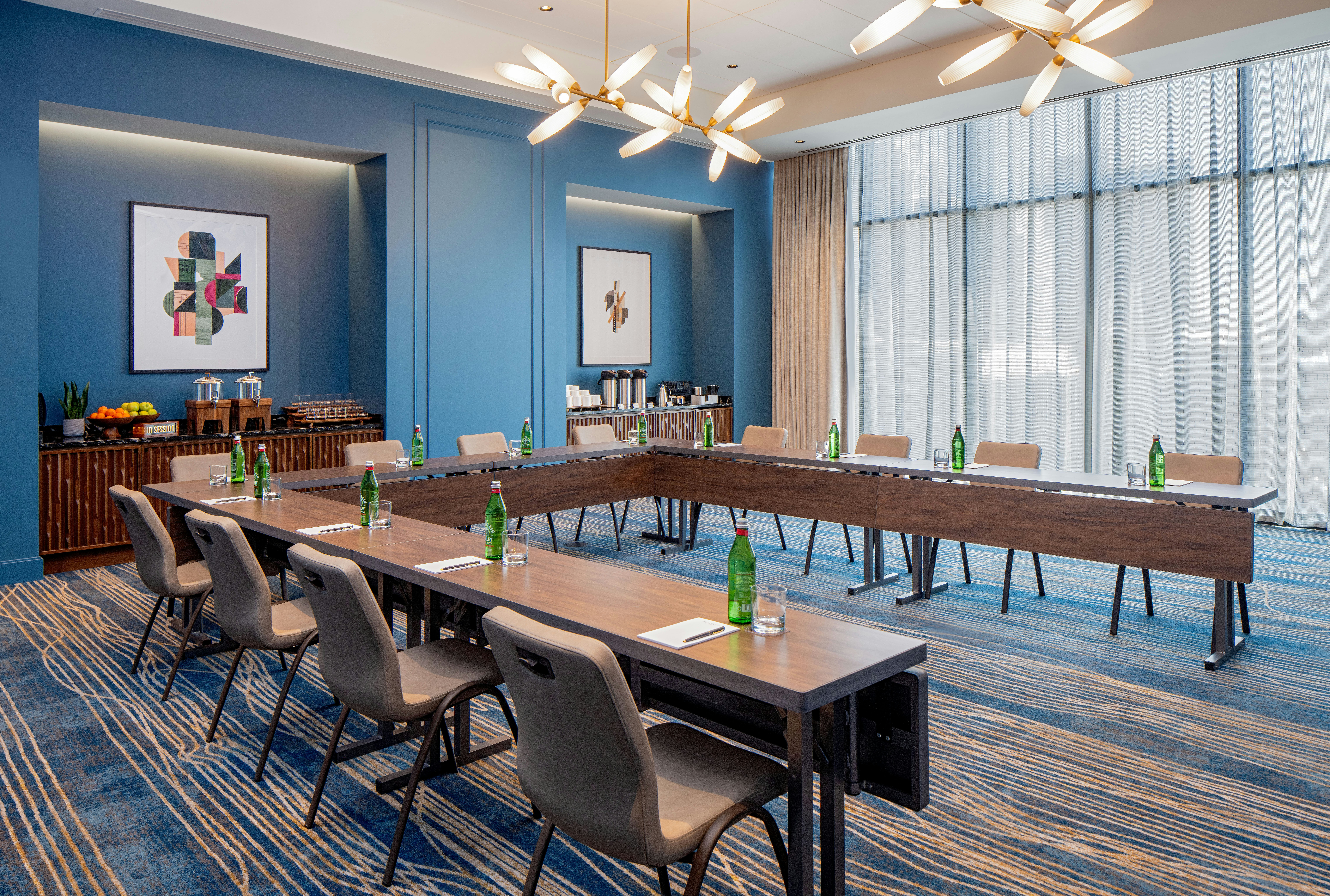 Tempo by Hilton Nashville Downtown 56/60