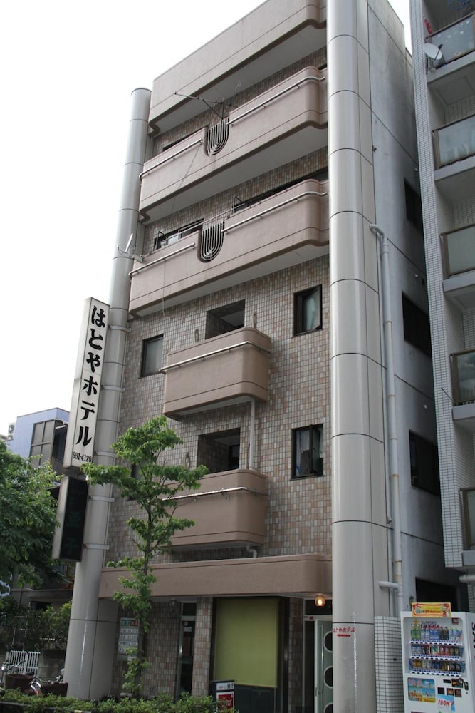 Hatoya Hotel 3/40