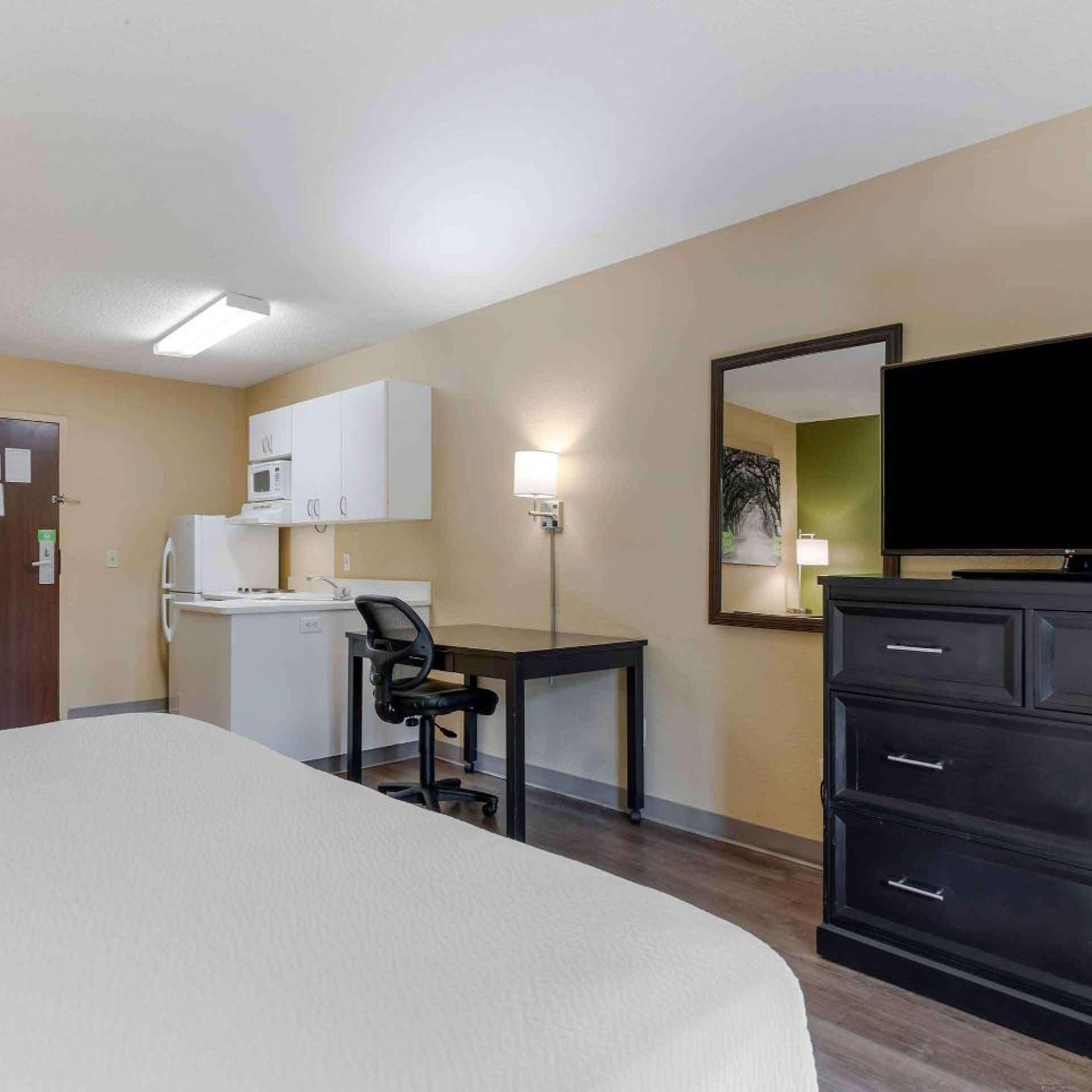 جناح بسرير كوين بغرفة نوم واحدة، Extended Stay America - Louisville - Alliant Avenue 6/10