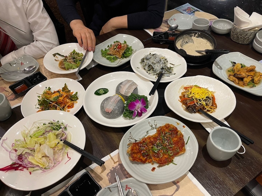 Artravel Myeongdong 34/48
