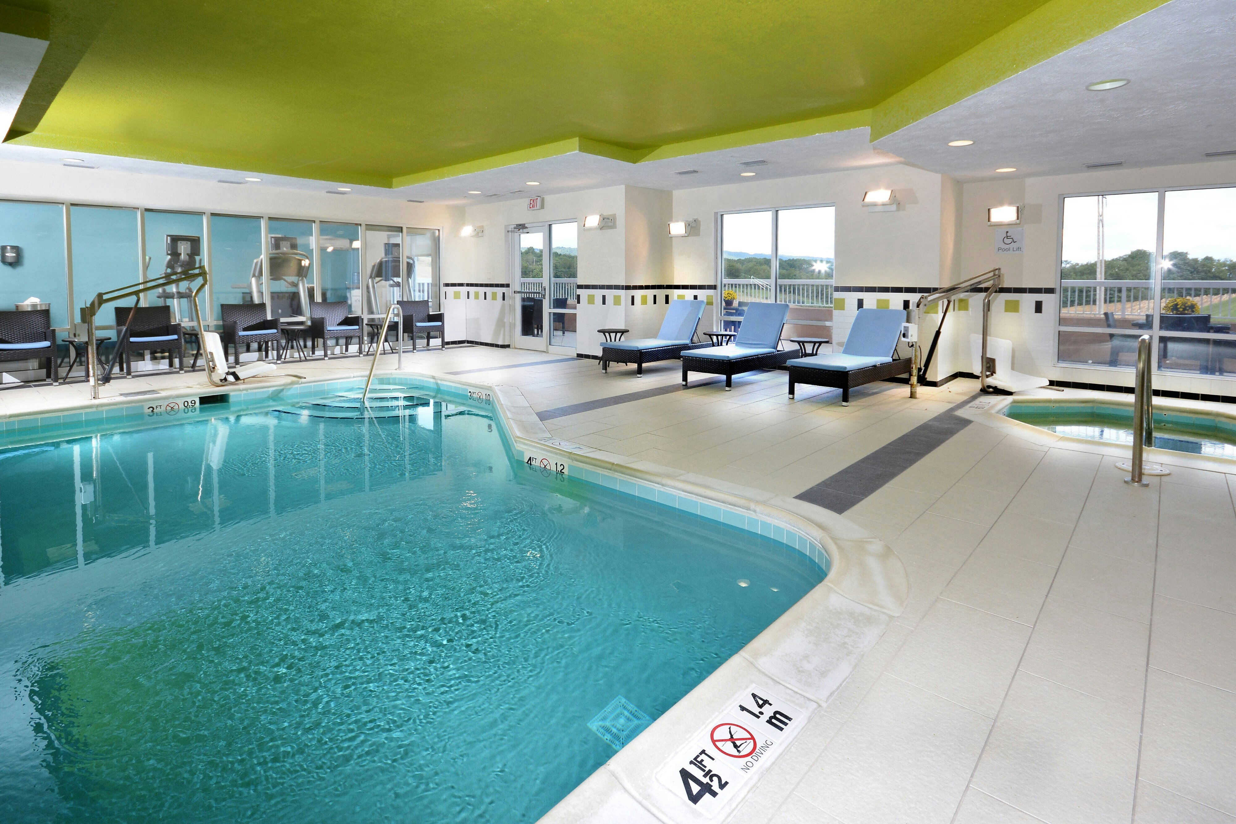 Fairfield Inn Suites Wytheville 19/36
