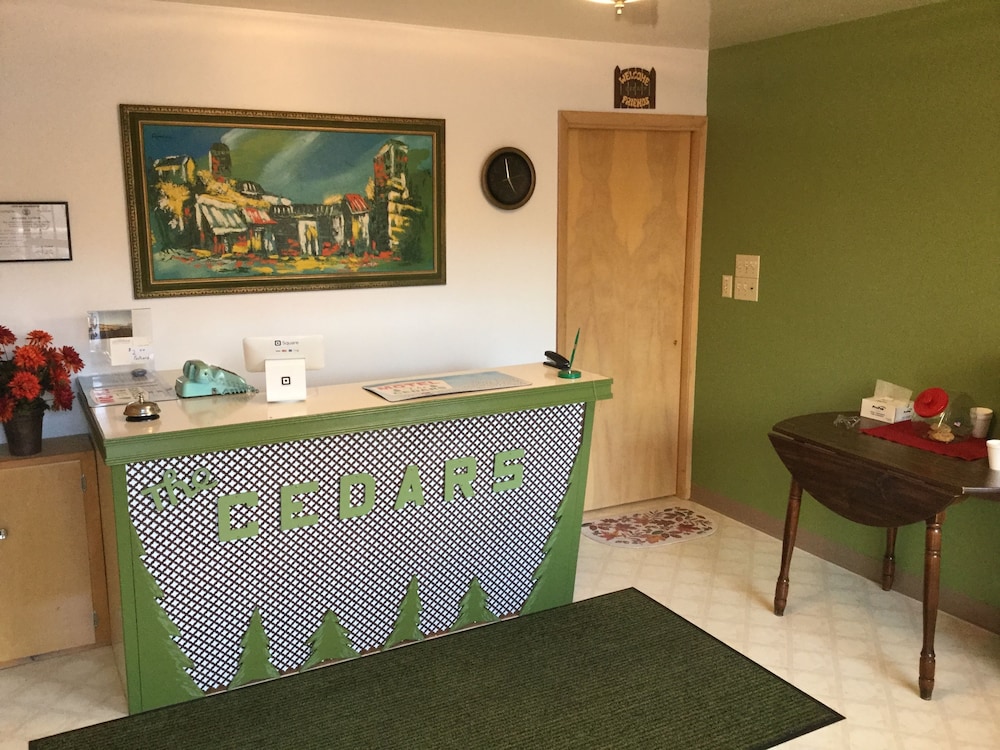 Cedars Motel 11/72