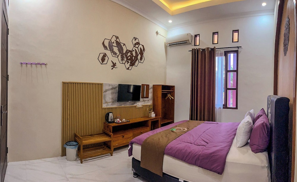 غرفة قياسية بسرير كوين، Omah Poer Banyuwangi 4/5