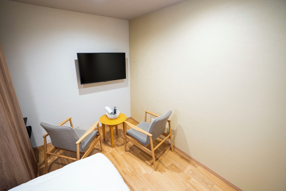 Hotel S-Presso Namba Ekimae 39/50