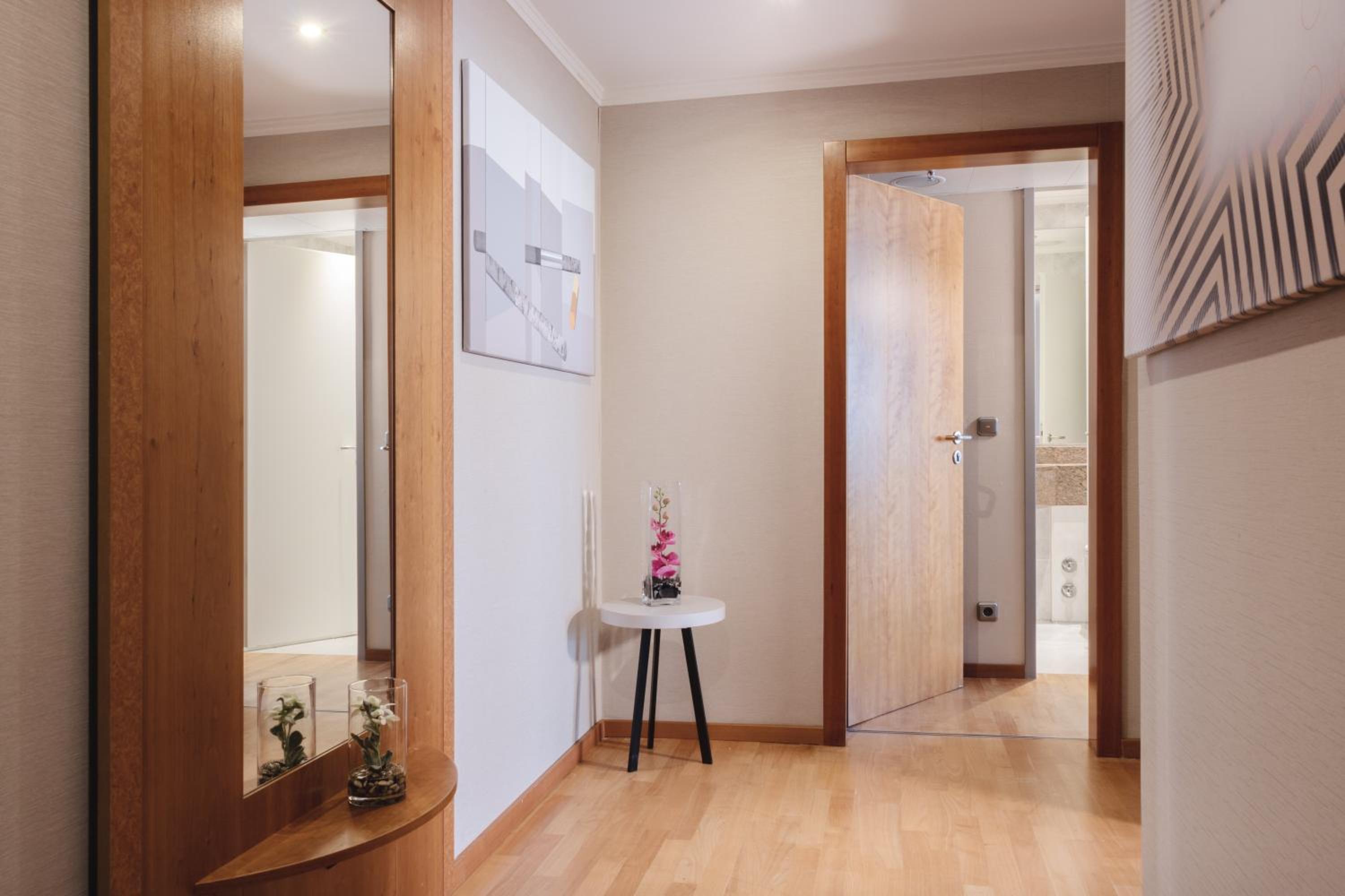 1 Bedroom, Business, Suite, Crowne Plaza Frankfurt Congress Hotel 6/7