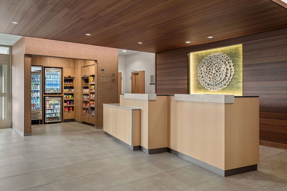Fairfield Inn & Suites Baraboo 2/32