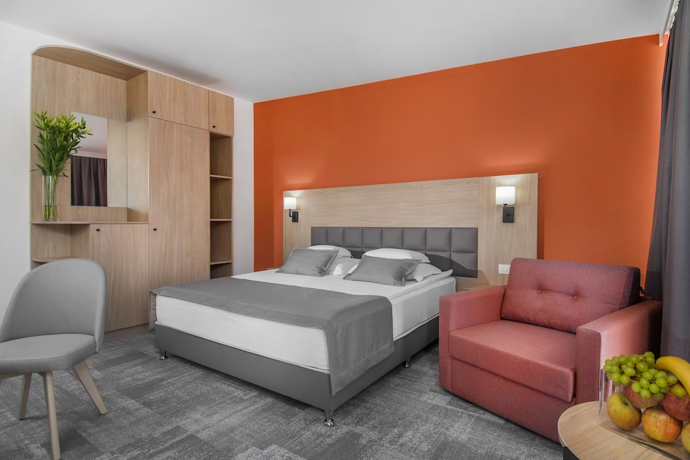 Hotel Split Inn By President 12/34