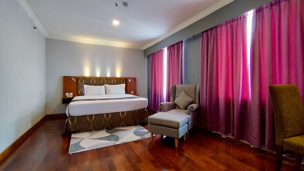 Golden Boutique Hotel Kemayoran 40/70
