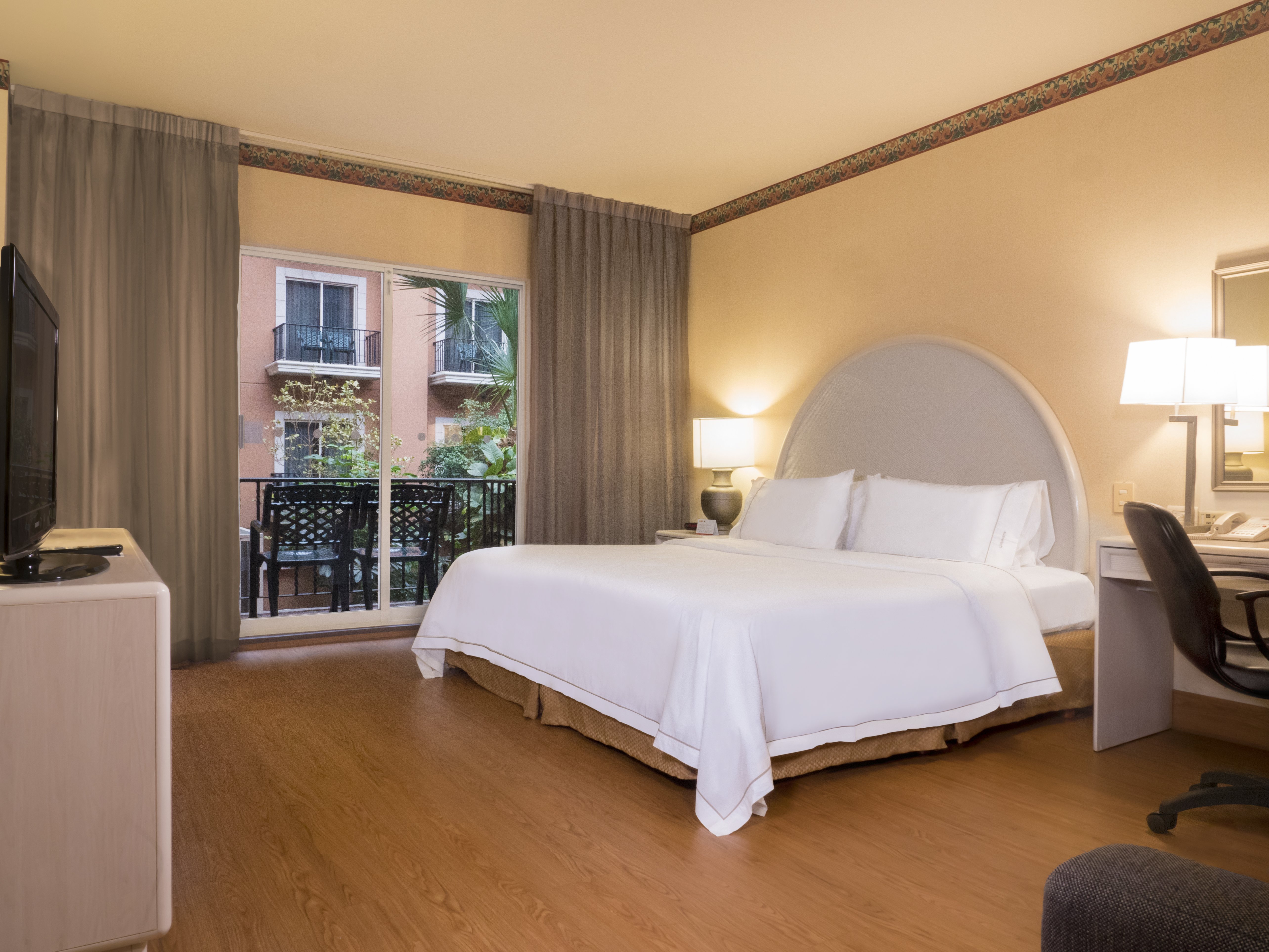 Holiday Inn Express Monterrey Tecnologico 16/50