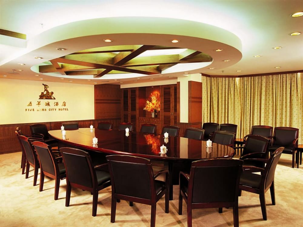 Five Rams City Hotel 21/28