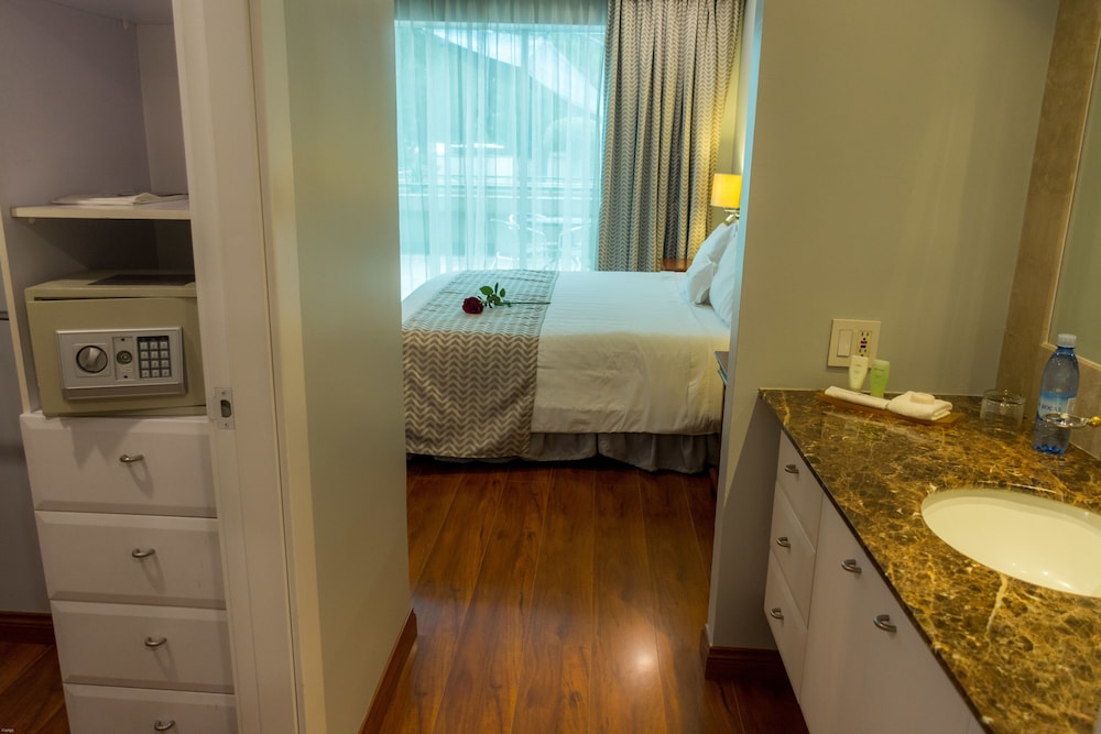 TORRES DE SUITES BY INAMAZONAS 24/63