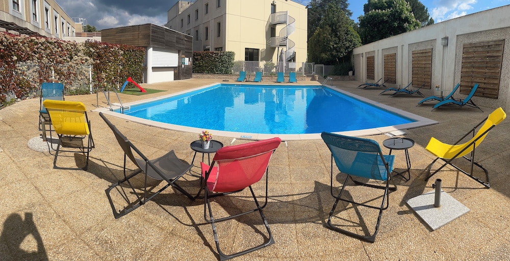 MERCURE NIORT MARAIS POITEVIN 21/50