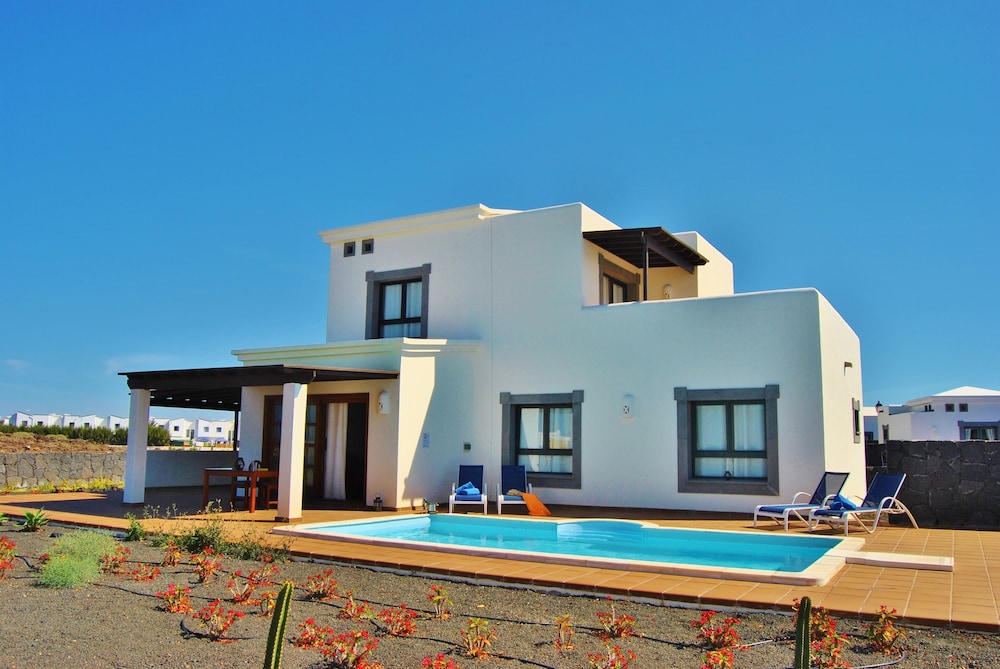 Villas Coral Deluxe 5/56
