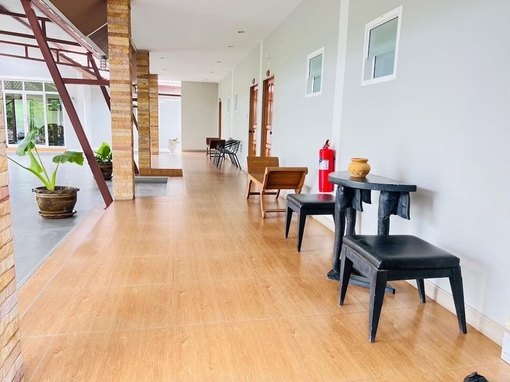Baan Suan Khun Yaiy Nakhon Nayok 52/71
