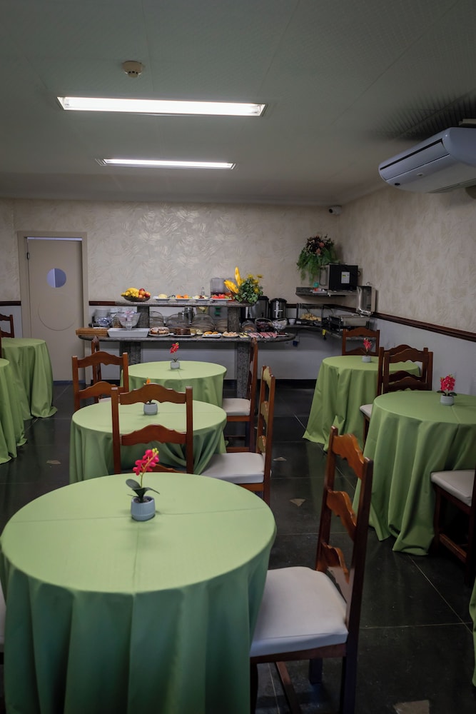 BANDEIRANTES HOTEL CUIABA 33/49