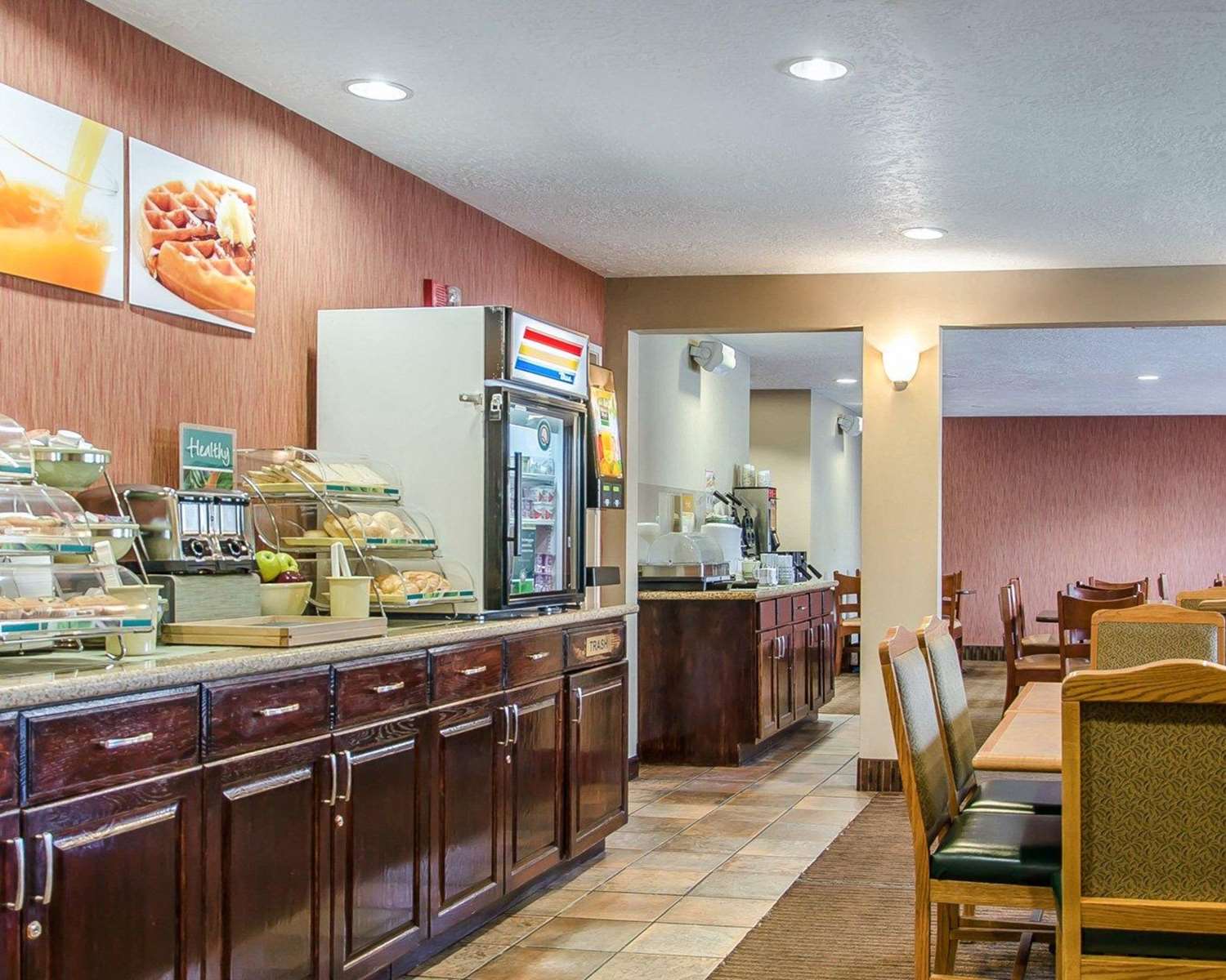 restaurant cafeteria