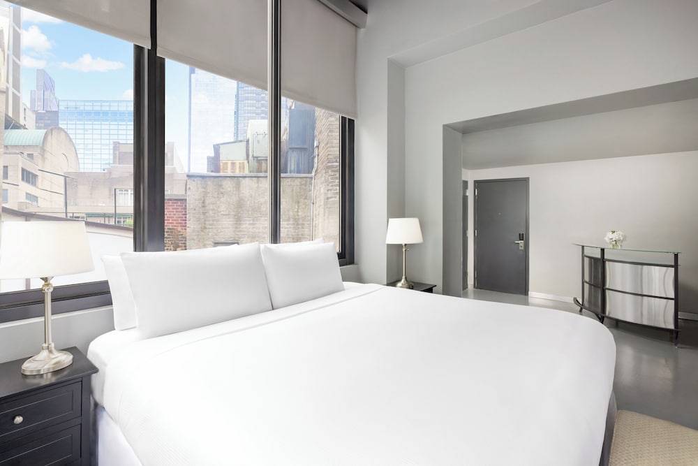 Penthouse Suite, King Bed