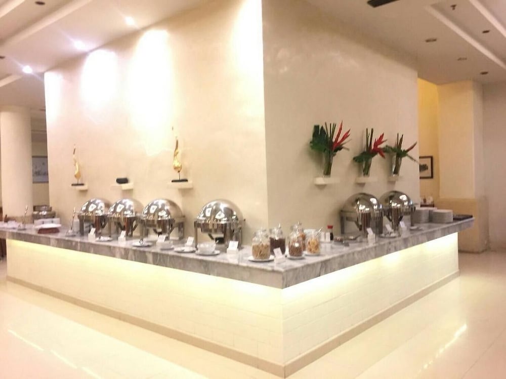Ploy Palace Hotel 6/38
