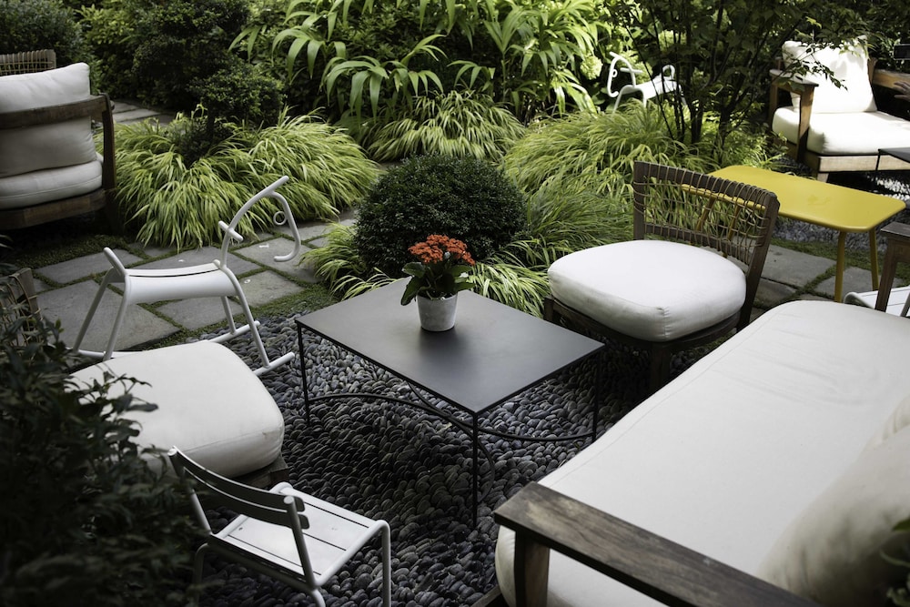 Regents Garden Hotel 44/50