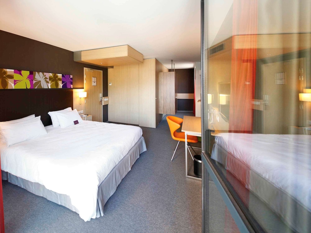 Mercure Valenciennes Centre 16/75