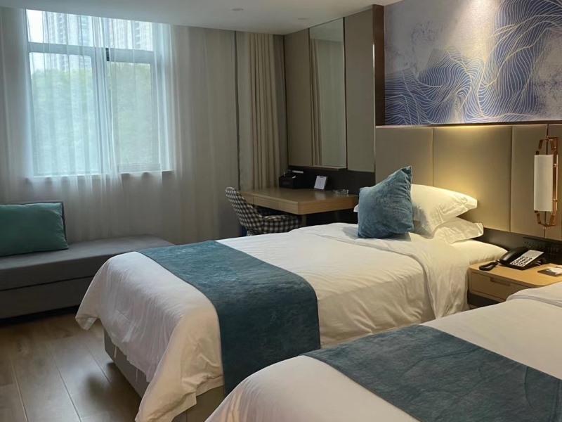 GreenTree Eastern Huaian Suning Plaza Huaihai Road West Hotel 31/65