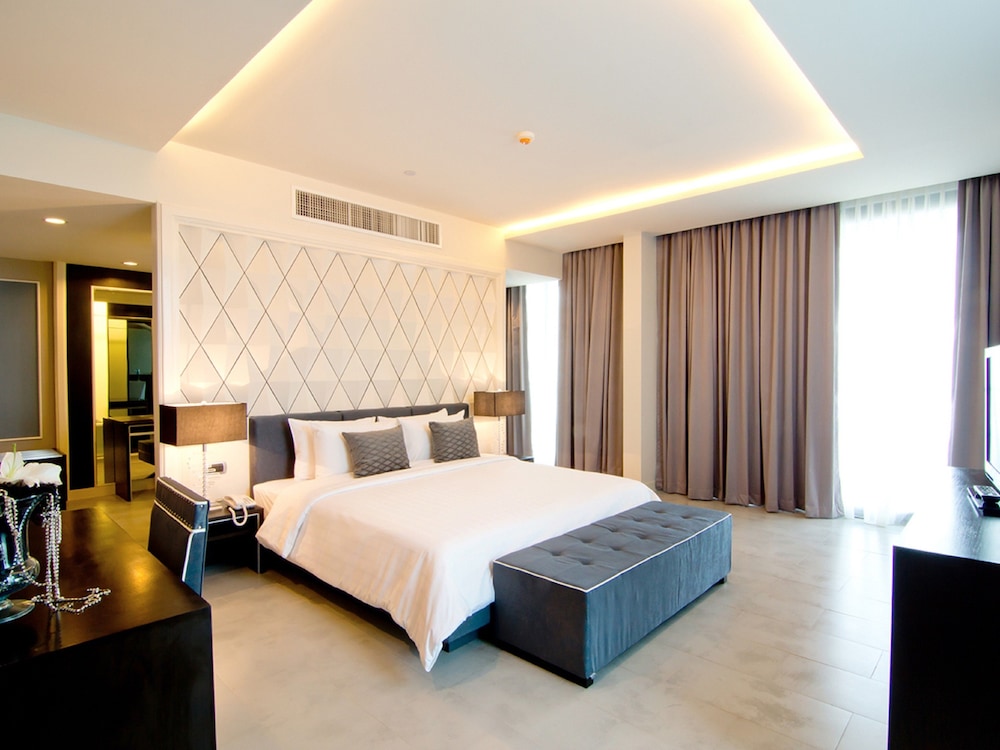 Way Hotel 21/73