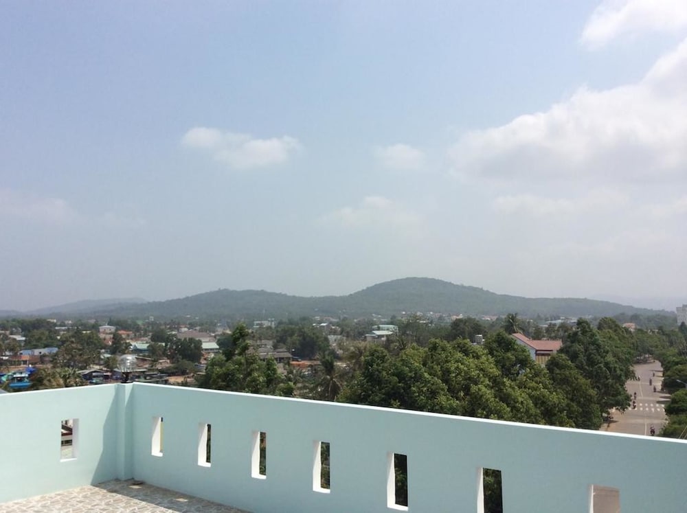 Huy Hoang Hotel 25/33