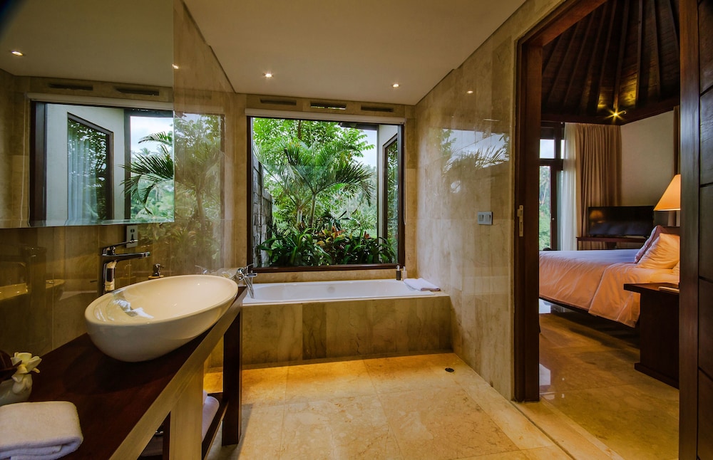 The Kayon Valley Resort 14/63
