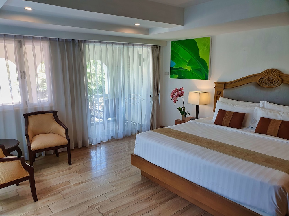 Sea Pearl Beach Resort Phuket 9/50