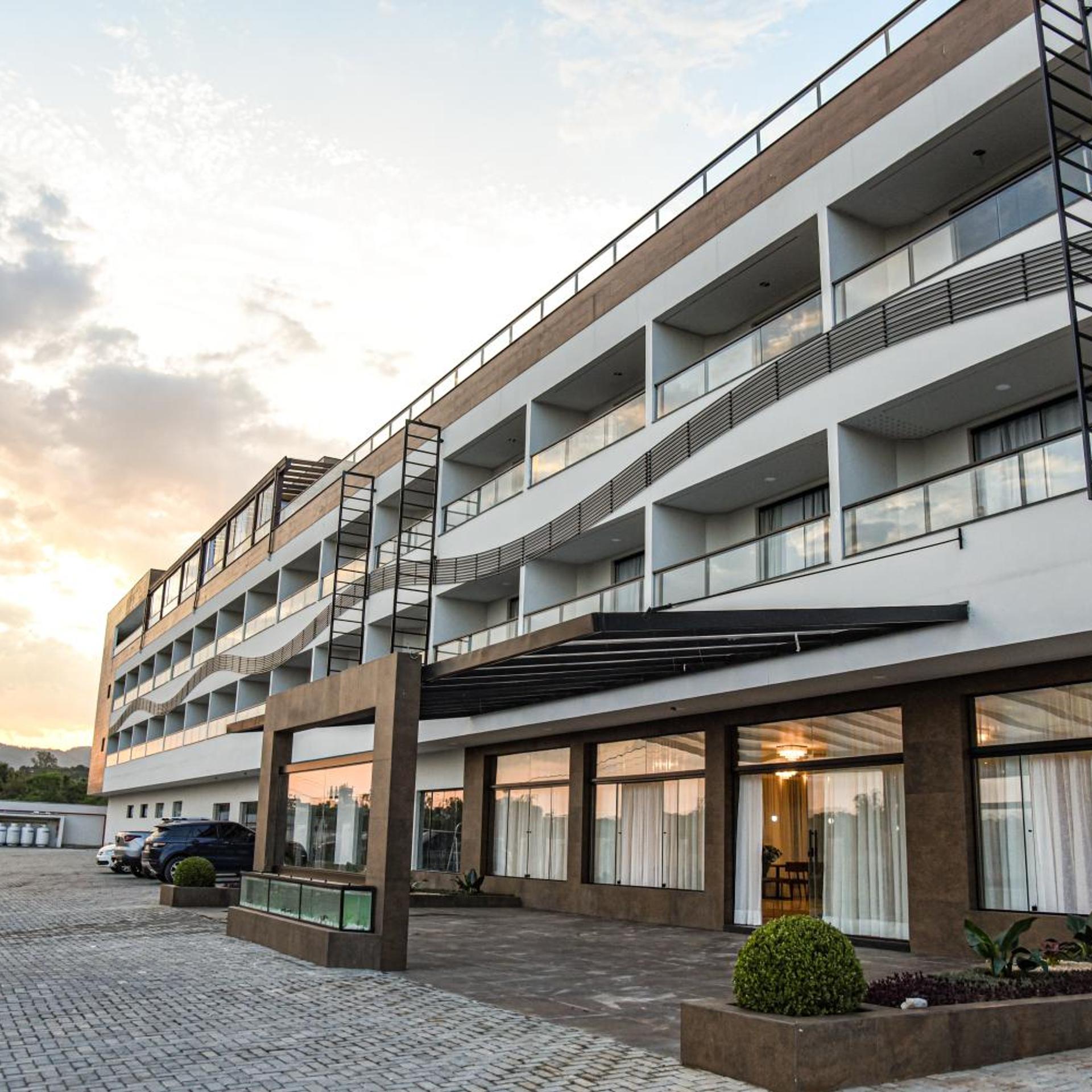 Hotel Titanic Penedo 6/50