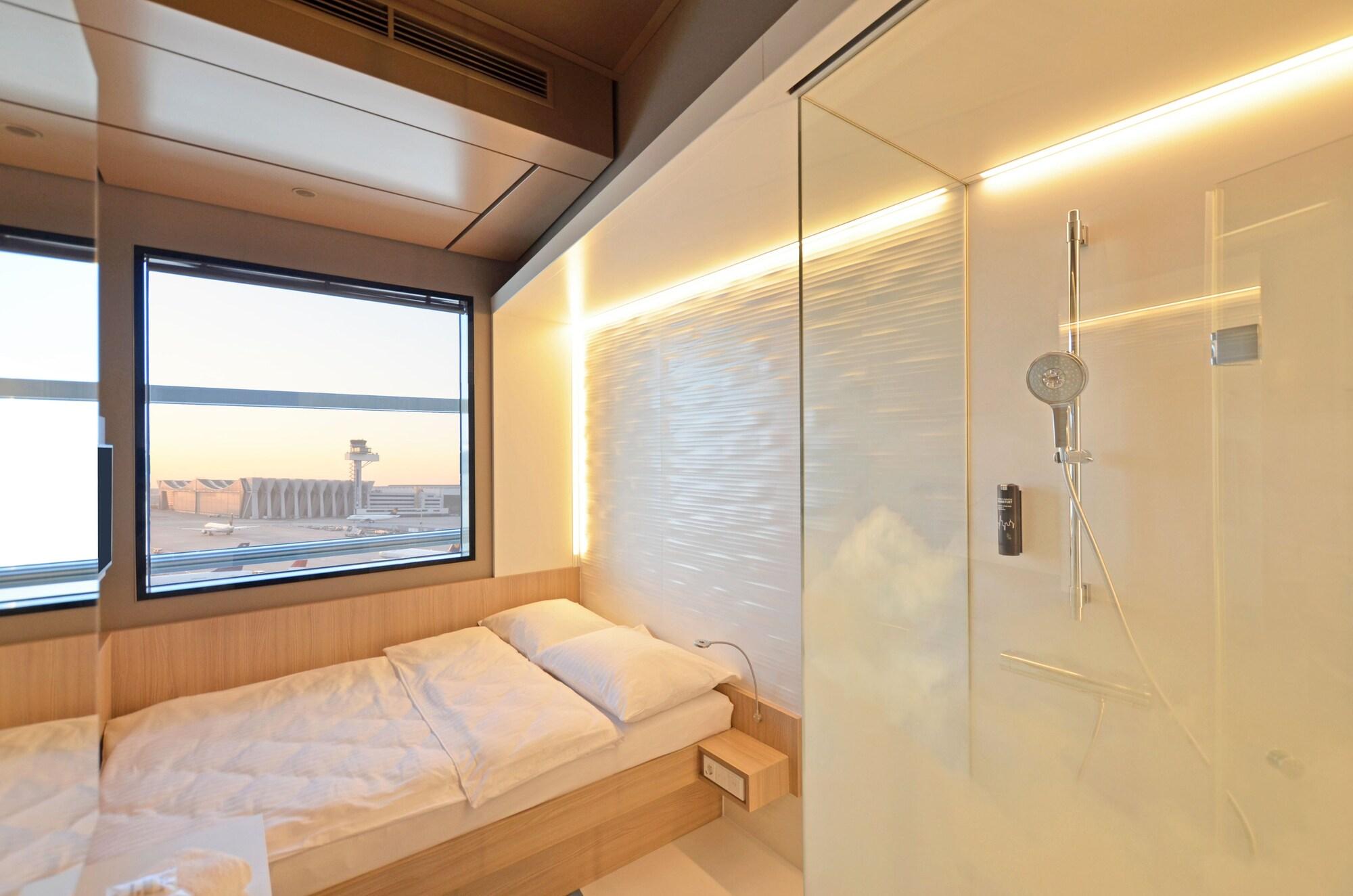My Cloud Transit Hotel 10/21