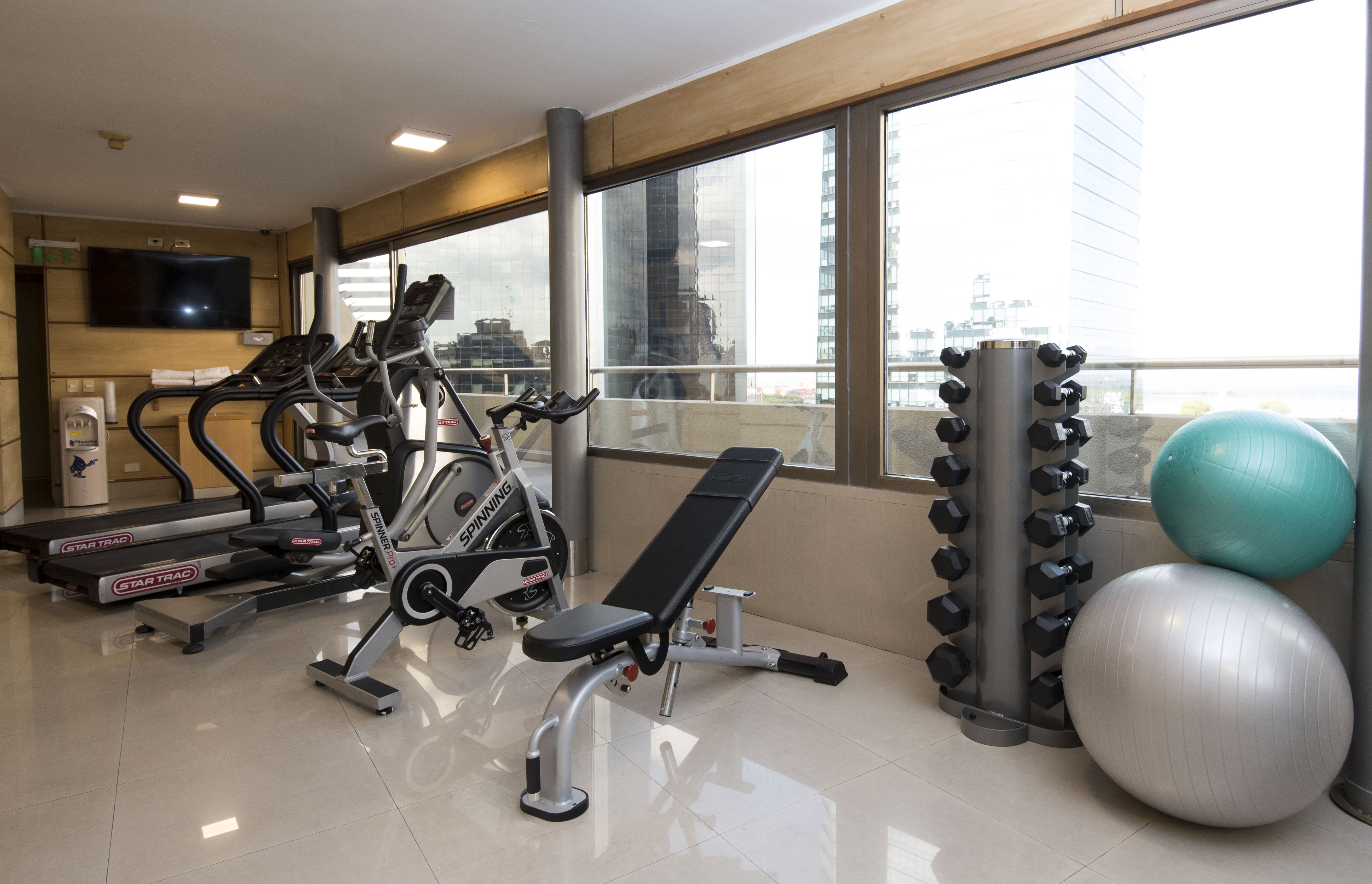 Holiday Inn Express Puerto Madero 16/38