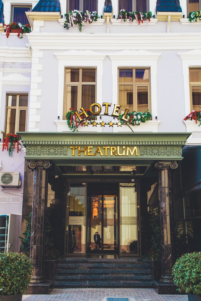 Theatrum Hotel Baku 2/44