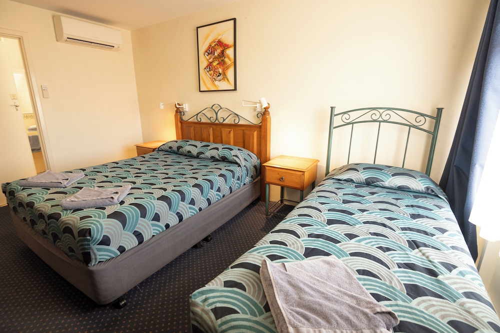 Bunbury Apartment Motel 14/50