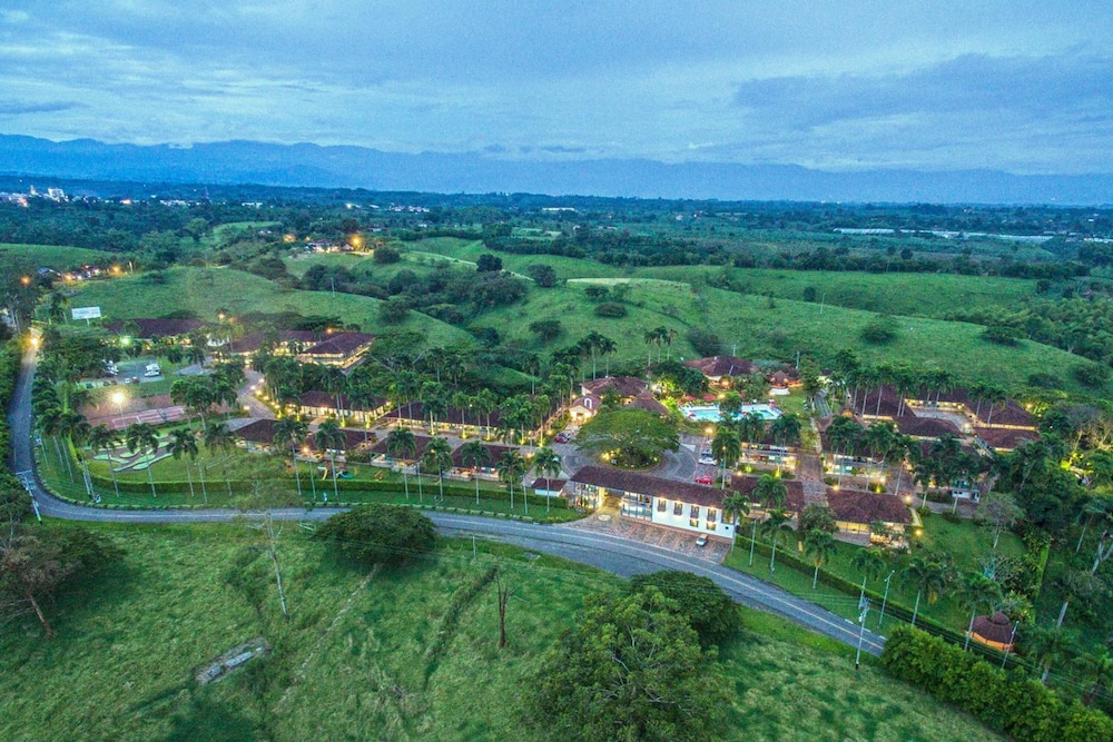 Decameron Las Heliconias All Inclusive 44/49