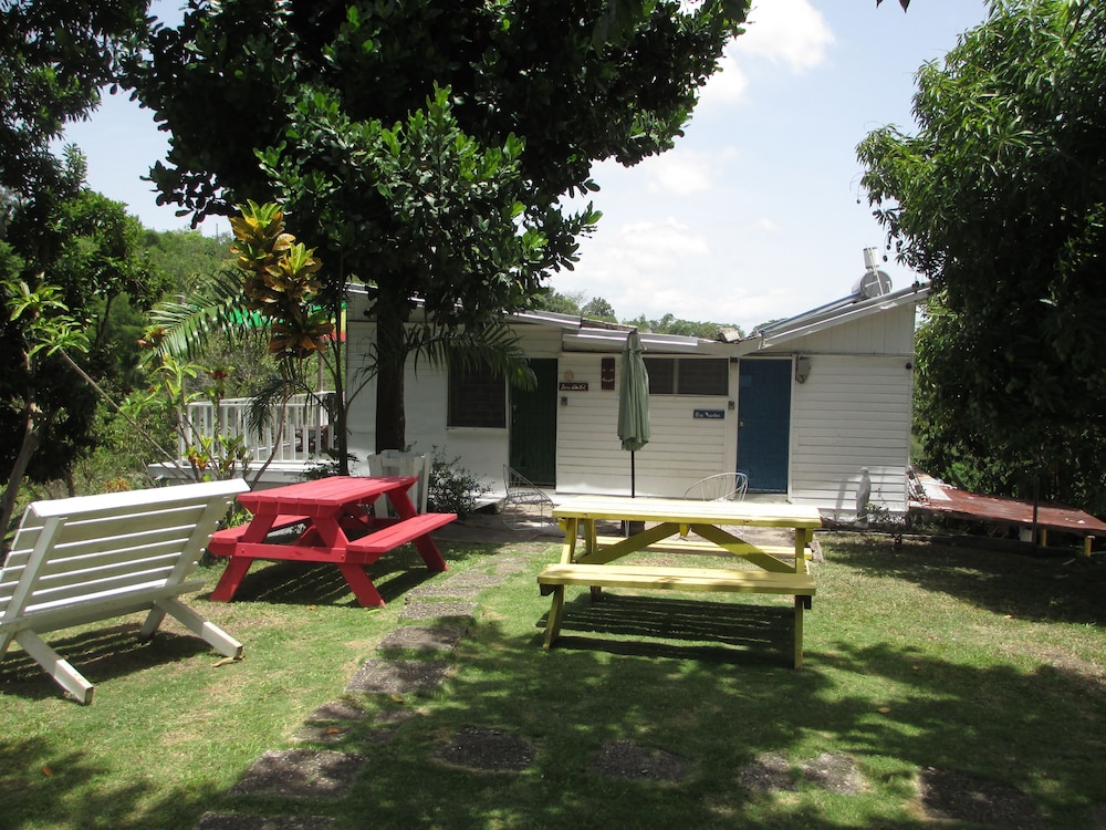 Kingsworth Hostel 39/42