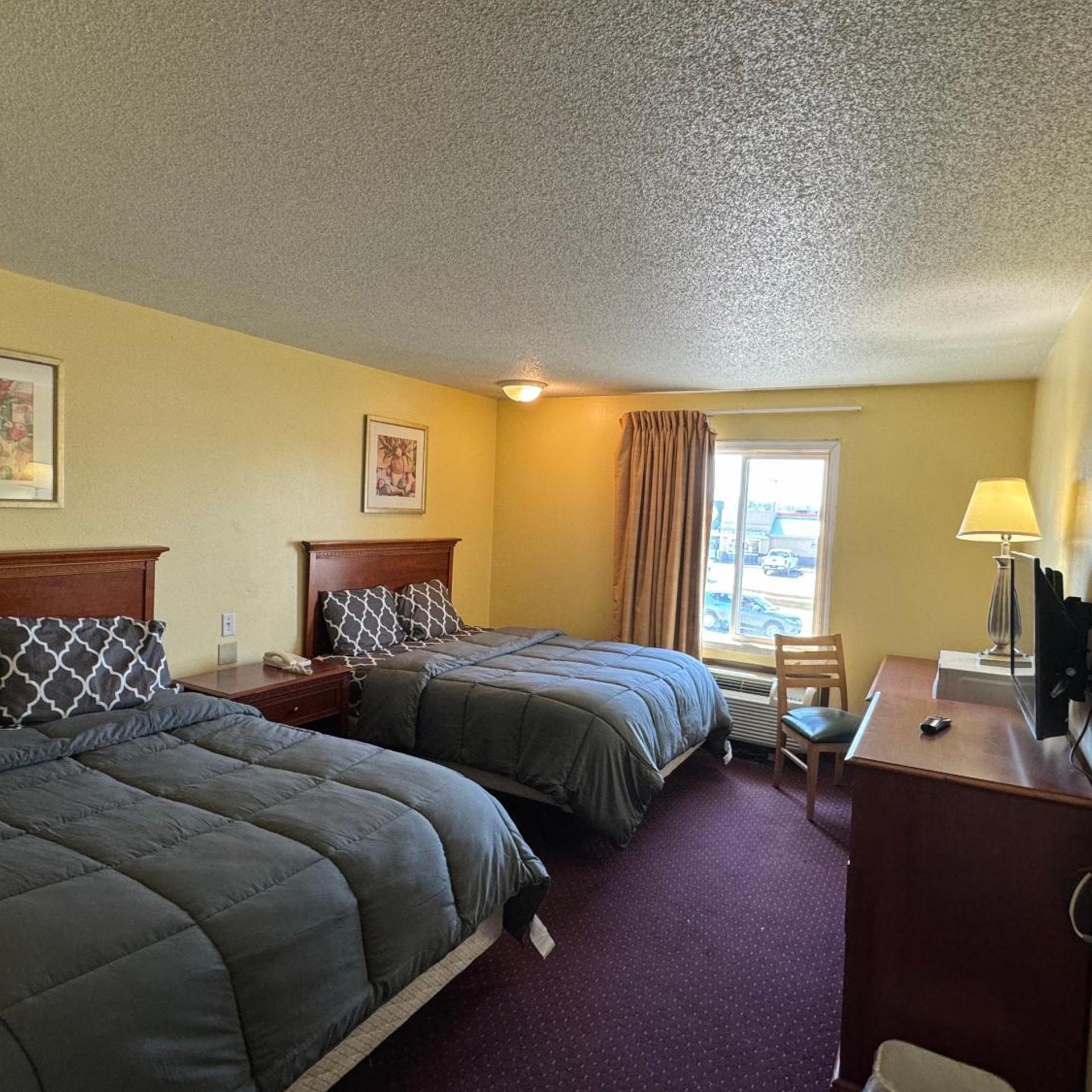 Travelodge Inn And Suites by Wyndham Muscatine 7/51