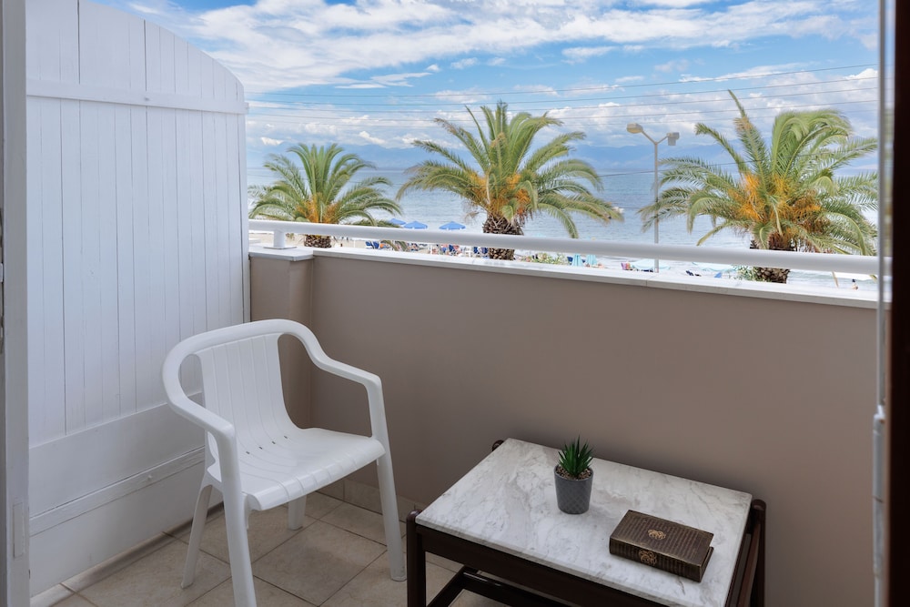 Aphrodite Beach Hotel Corfu 25/49