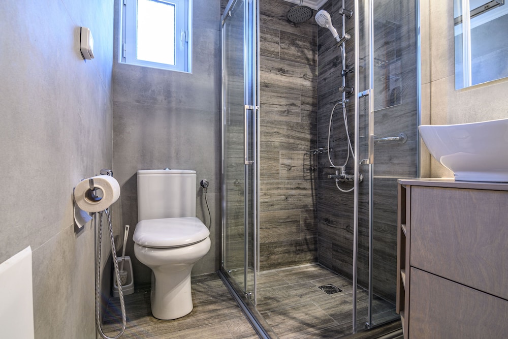 Thalassa Apartments 49/50