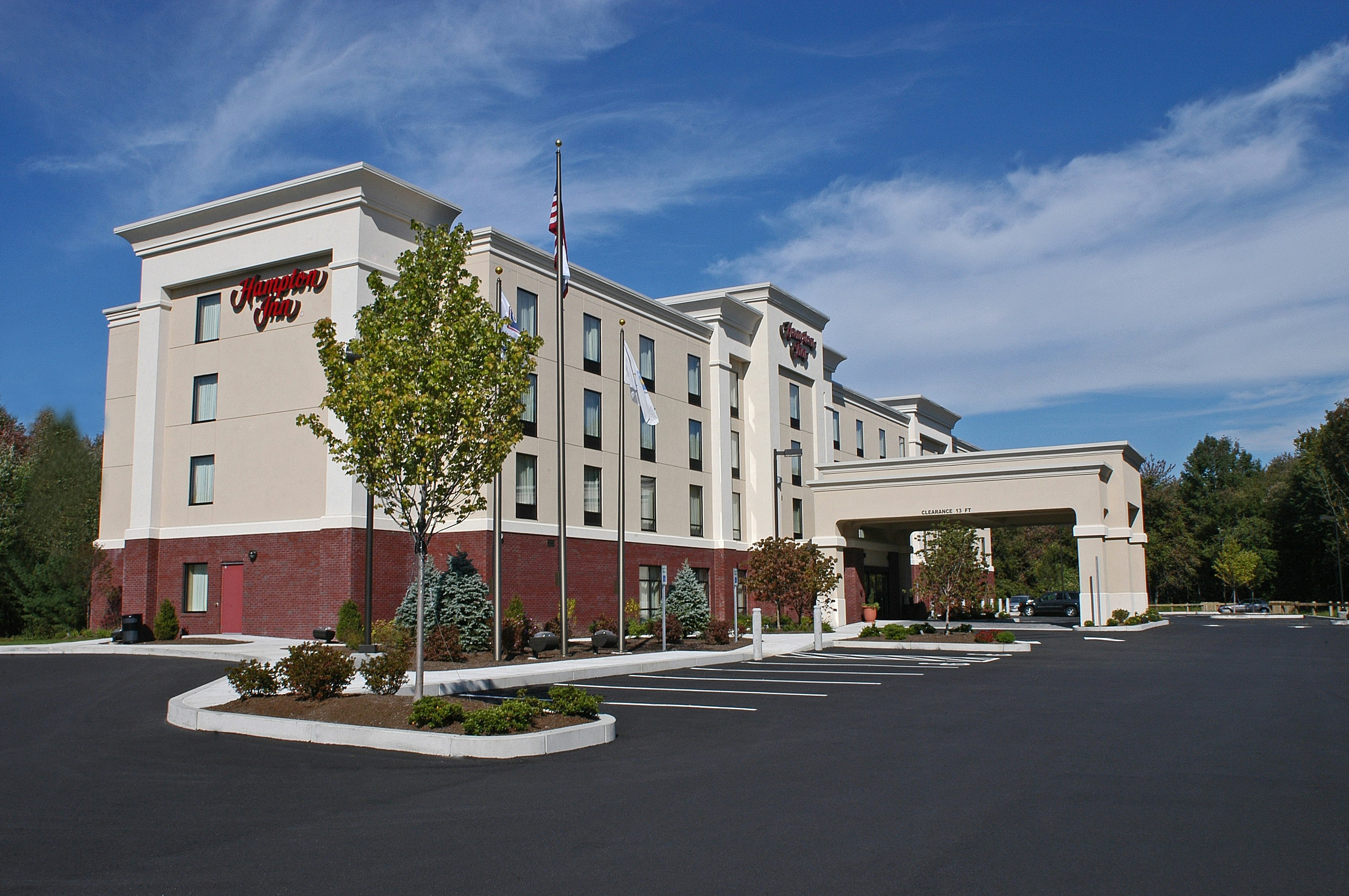 Hampton Inn Raynham Taunton Ma 50/50