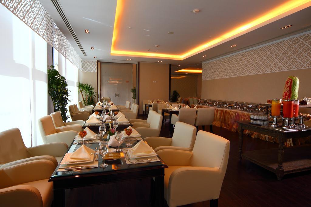 Zara Continental Hotel 26/27