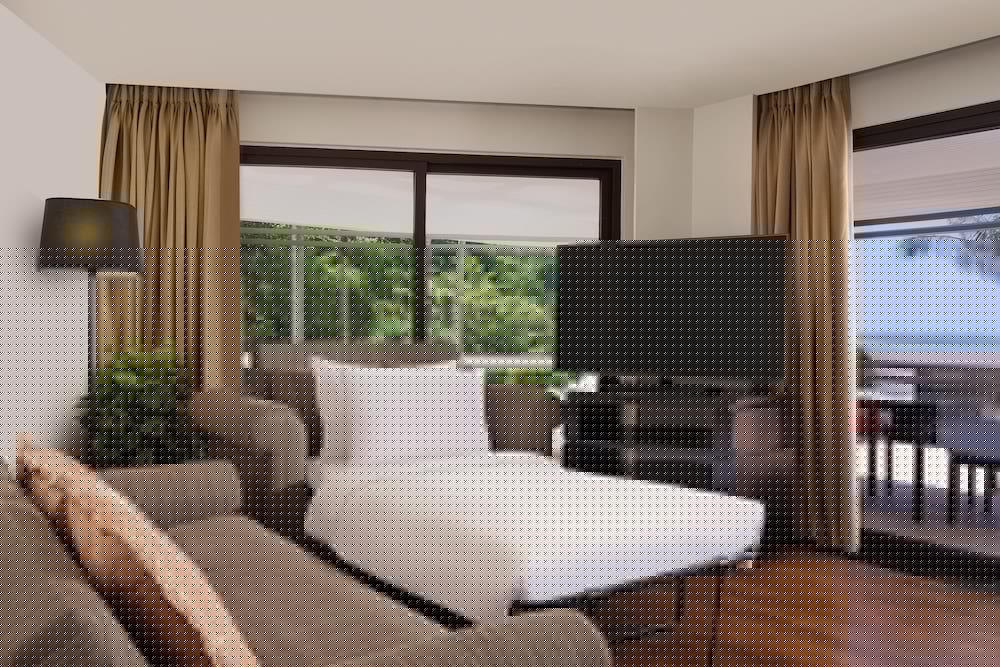 Le Meridien Phuket Beach Resort 13/73