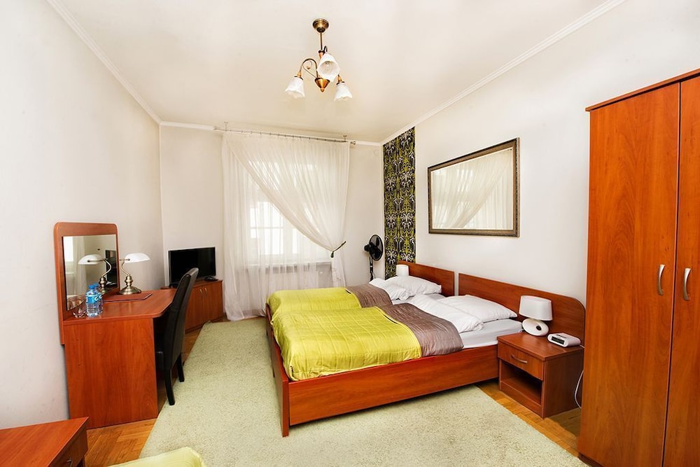 Mikolaj Hotel 9/51