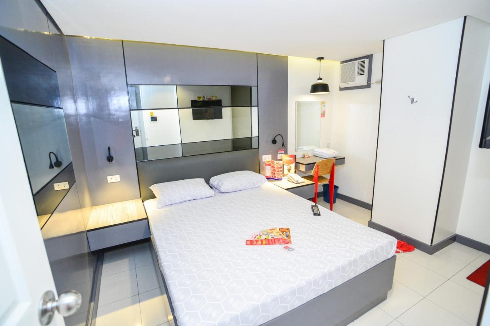 Hotel Sogo Aurora Blvd - Cubao 16/36