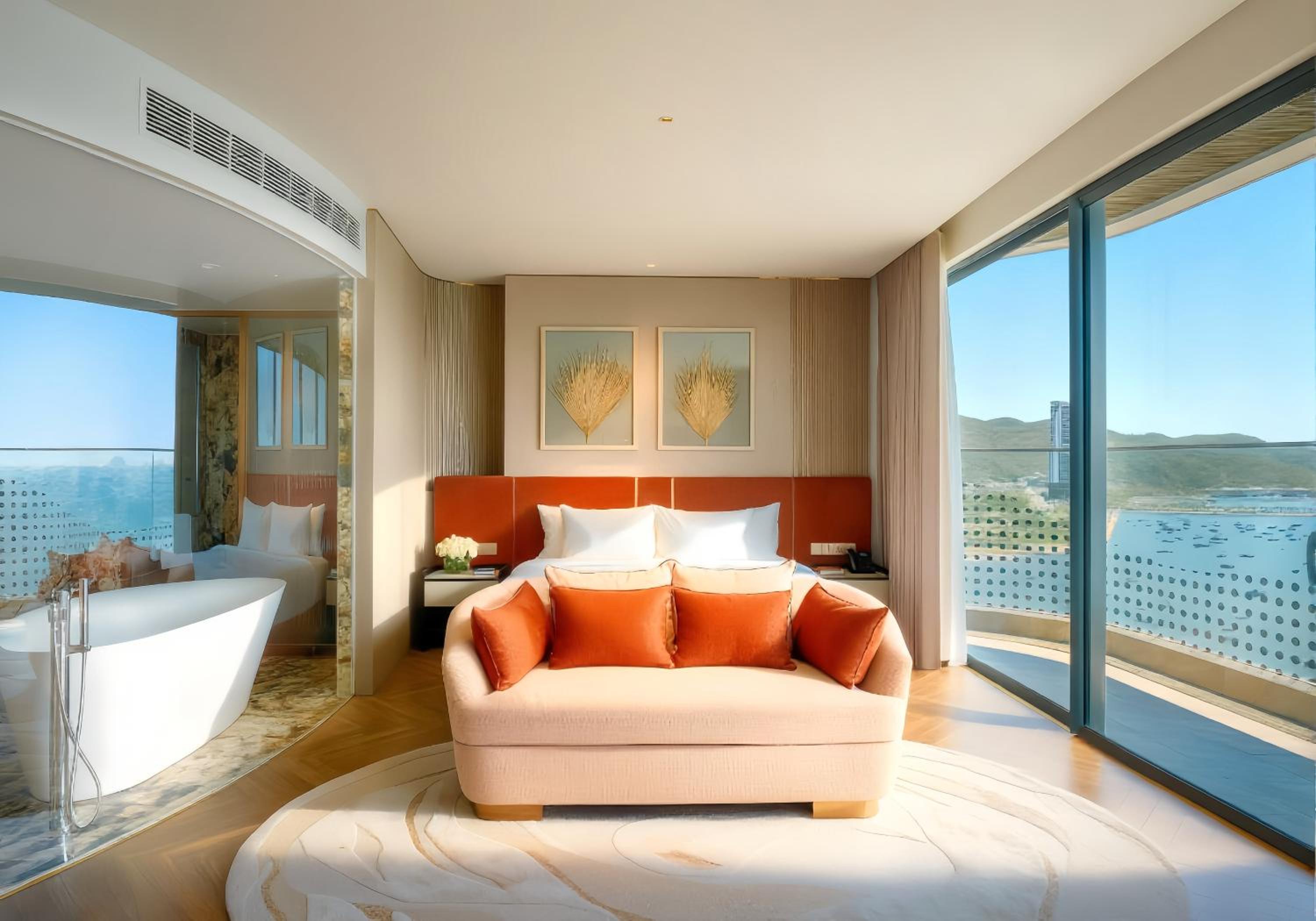 JUNIOR SUITE, KING BED, SEA VIEW