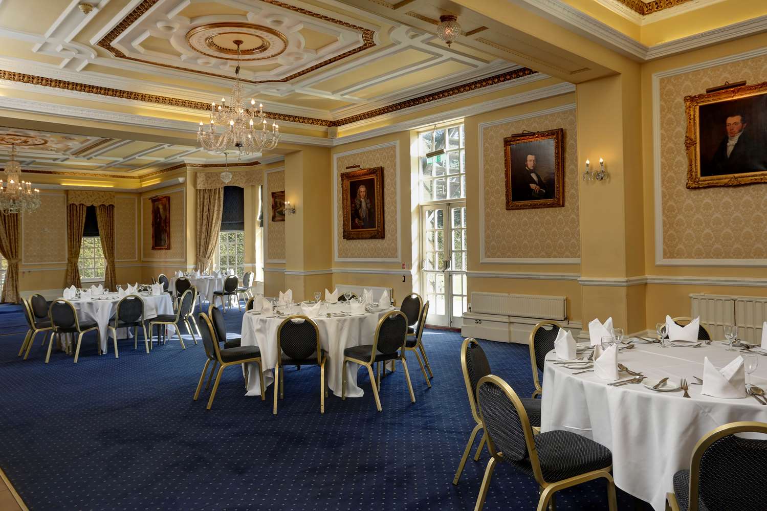 West Retford Hotel, Signature Collection 36/46