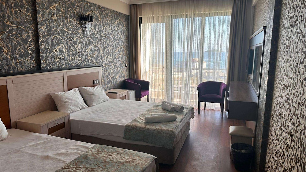 Grand Sahin s Gumuldur Resort 32/82