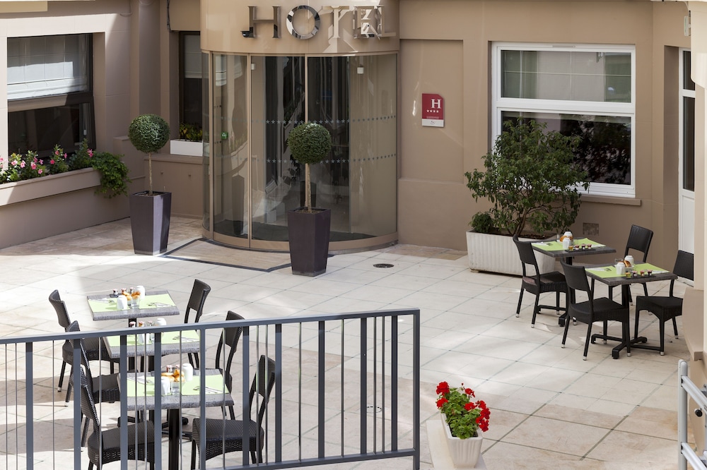 Timhotel Opera Blanche Fontaine 50/69